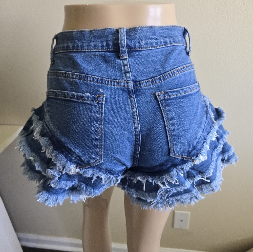 Denim Ruffle Shorts - Picture 5 of 9